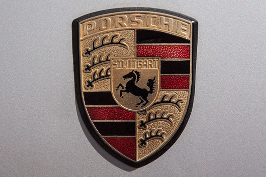 The Porsche 959 - A Car That Makes the Competition Stand Up and Take Notice - Rapid Vehicles