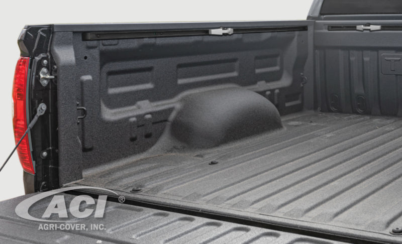 Access Lorado 2022+ Toyota Tundra 5ft 6in Bed (w/deck rail) Roll-Up Cover 45319