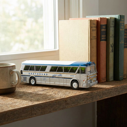 Heritage Coach™ Diecast Model - 1964 MCI MC-5A