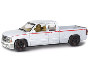 Level 4 Model Kit 1999 Chevrolet Silverado Street Pickup Truck 1/25 Scale Model by Revell - Premium Model Kits(To Built) from Revell - Just $52.07! Shop now at Rapidvehicles