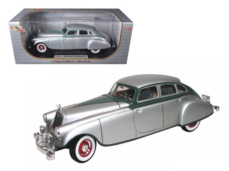 1933 Pierce Arrow Silver 1/18 Diecast Model Car by Signature - Premium Pierce Models from Signature Models - Just $105.69! Shop now at Rapidvehicles