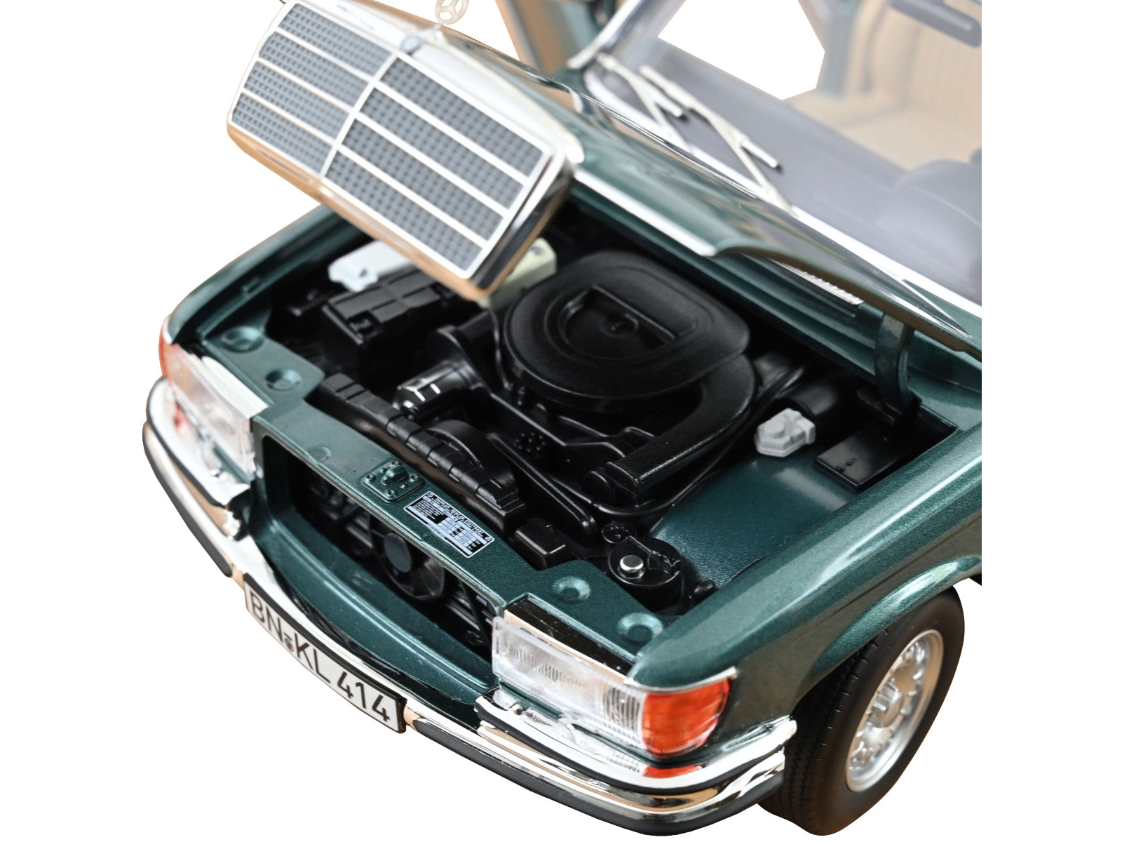 1979 Mercedes-Benz 450 SEL 6.9 Petrol Green Metallic 1/18 Diecast - Premium Mercedes Models from Norev - Just $208.99! Shop now at Rapidvehicles