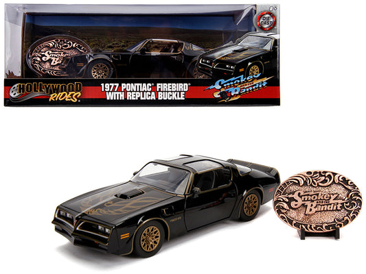 1977 Pontiac Firebird Trans Am Black with Replica Buckle "Smokey and the Bandit" (1977) Movie "Hollywood Rides" Series 1/24 Diecast Model Car by Jada free shipping USA