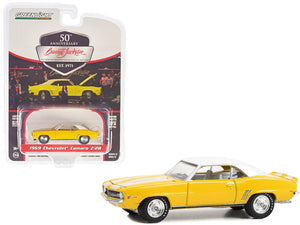 1969 Chevrolet Camaro Z/28 Daytona Yellow with White Stripes Top and Interior (Lot #1043) Barrett Jackson "Scottsdale Edition" Series 12 1/64 Diecast Model Car by Greenlight - Premium Chevrolet Models from Greenlight - Just $23.45! Shop now at Rapidvehicles