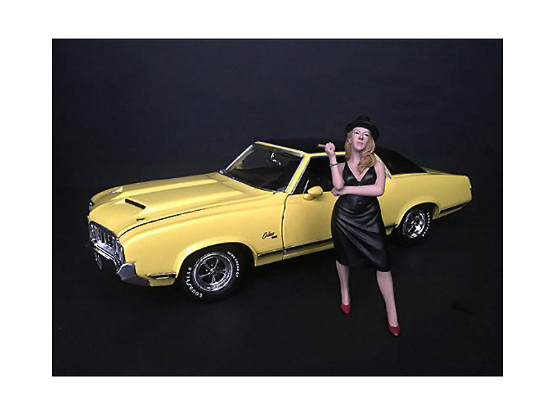 "Hanging Out II" Patricia Figurine for 1/24 Scale Models by American Diorama free shipping USA
