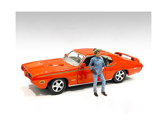 Retro Female Mechanic IV Figurine for 1/18 Scale Models by - Premium Figures from American Diorama - Just $29.99! Shop now at Rapidvehicles