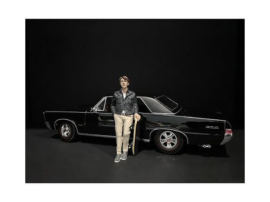 Skateboarder Figurine III for 1/24 Scale Models by American Diorama free shipping USA