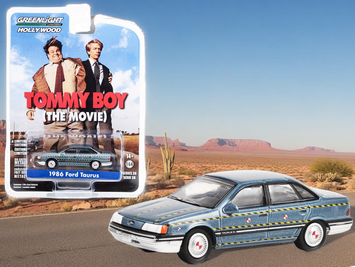 1986 Ford Taurus Blue Metallic "Zalinsky Auto Parts" Crash Test Vehicle "Tommy Boy" (1995) Movie "Hollywood Series" Release 38 1/64 Diecast Model Car by Greenlight