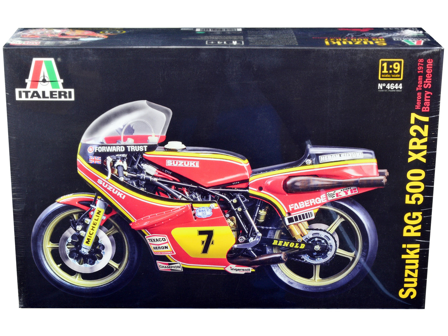 Skill 5 Model Kit Suzuki RG 500 XR27 Motorcycle #7 Barry Sheene