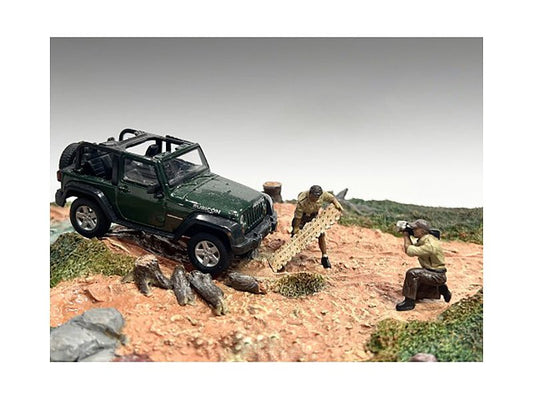 "4X4 Mechanics" 2 Piece Diecast Figure Set 4 for 1/43 Scale Models by American Diorama free shipping USA - Rapid Vehicles