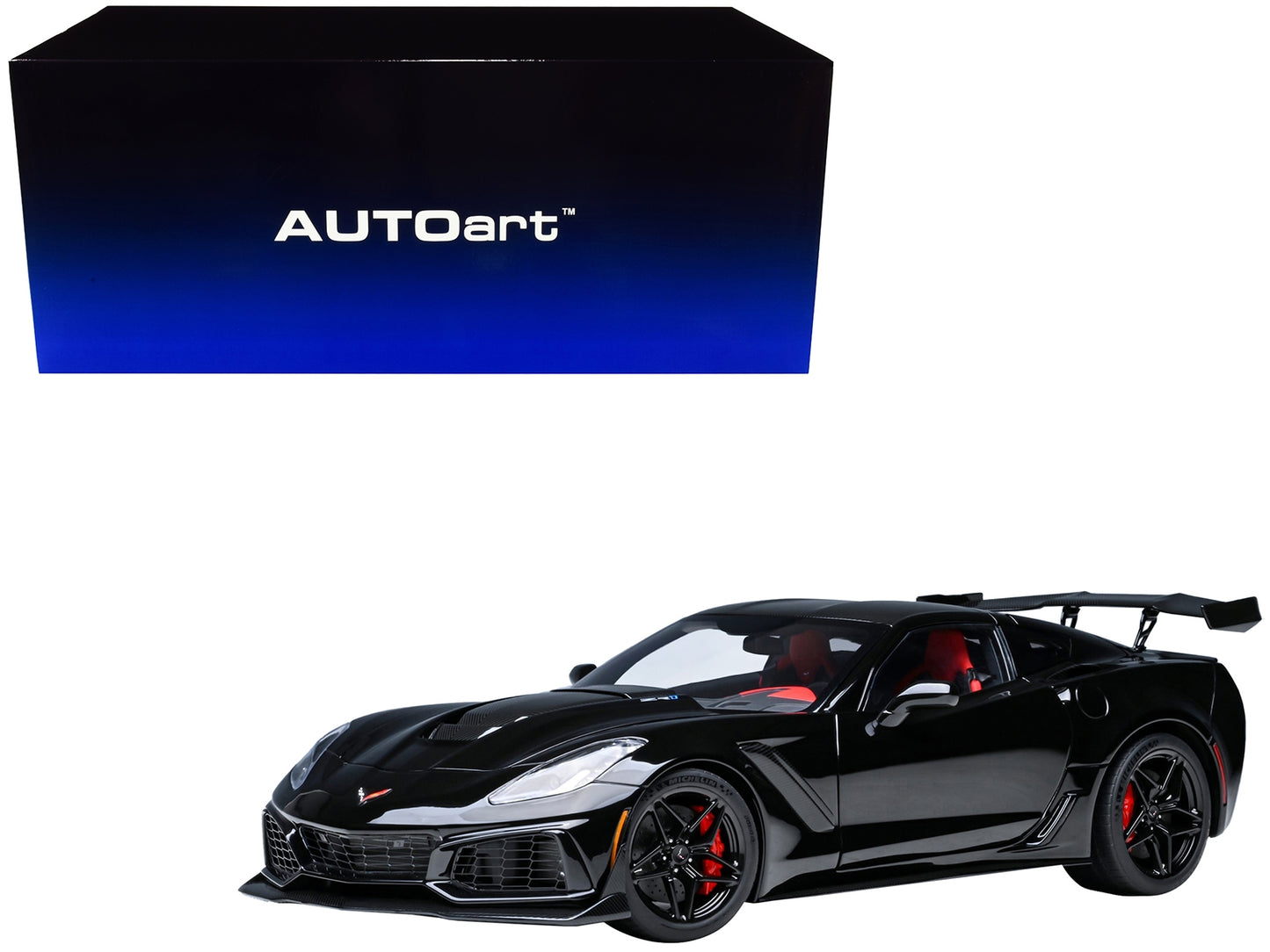 2019 Chevrolet Corvette C7 ZR1 Black with Carbon Top 1/18 Model