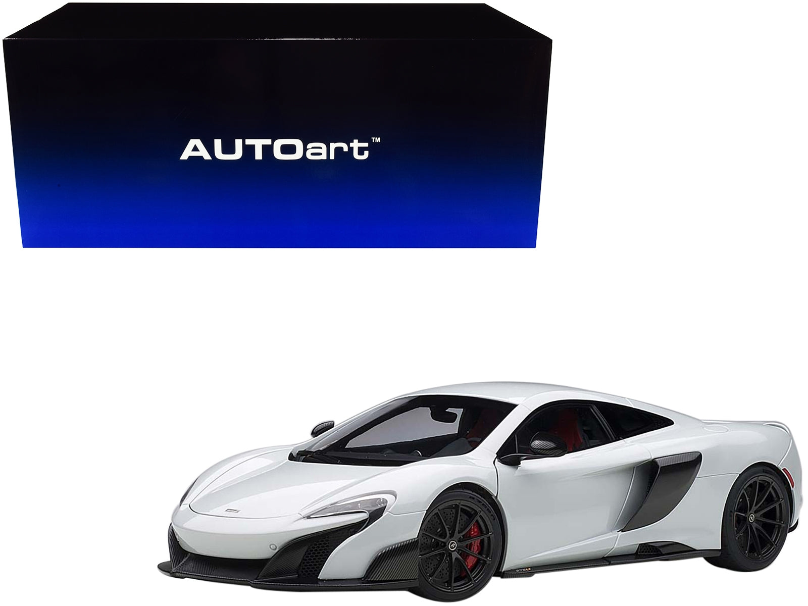 Mclaren 675LT Silica White 1/18 Model Car by Autoart - Premium McLaren Models from Autoart - Just $271.99! Shop now at Rapidvehicles