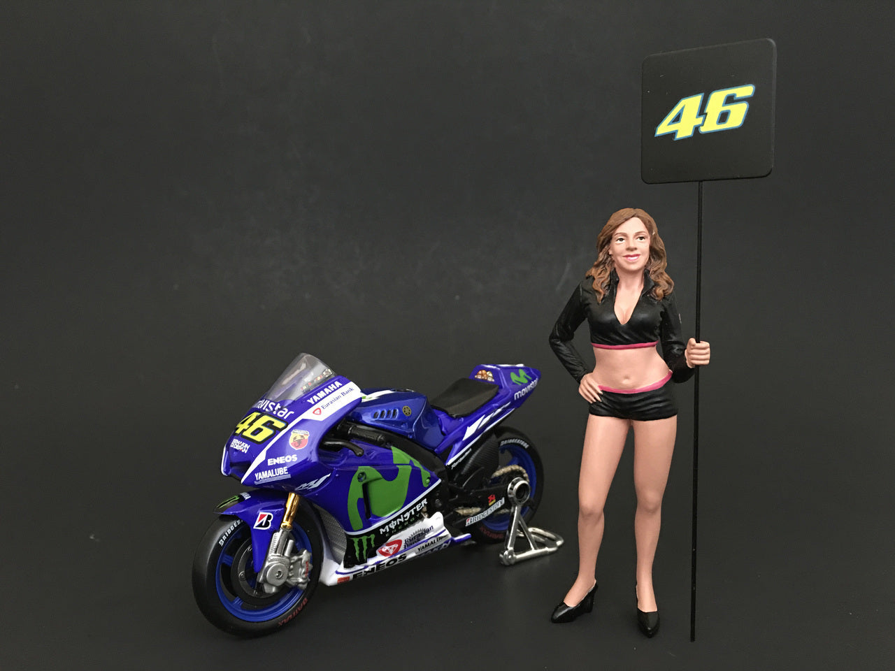 Paddock Girl Figure For 1:24 Scale Models by American Diorama free shipping USA