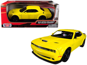 2018 Dodge Challenger SRT Hellcat Widebody Yellow 1/24 Diecast Model Car by Motormax - Premium Dodge Models from Motormax - Just $43.99! Shop now at Rapidvehicles