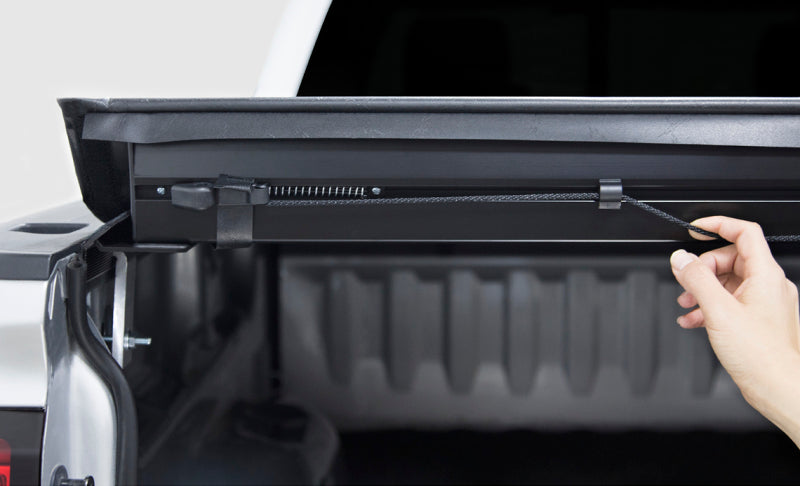 Access Lorado 2022+ Toyota Tundra 8ft 1in Bed (w/deck rail) Roll-Up Cover 45339