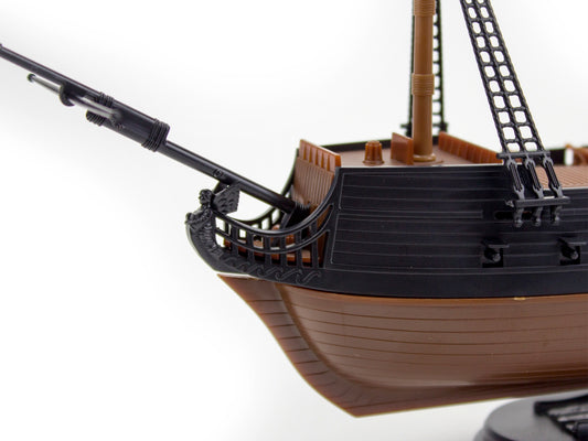 Level 2 Easy-Click Model Kit "The Black Diamond" Pirate Ship