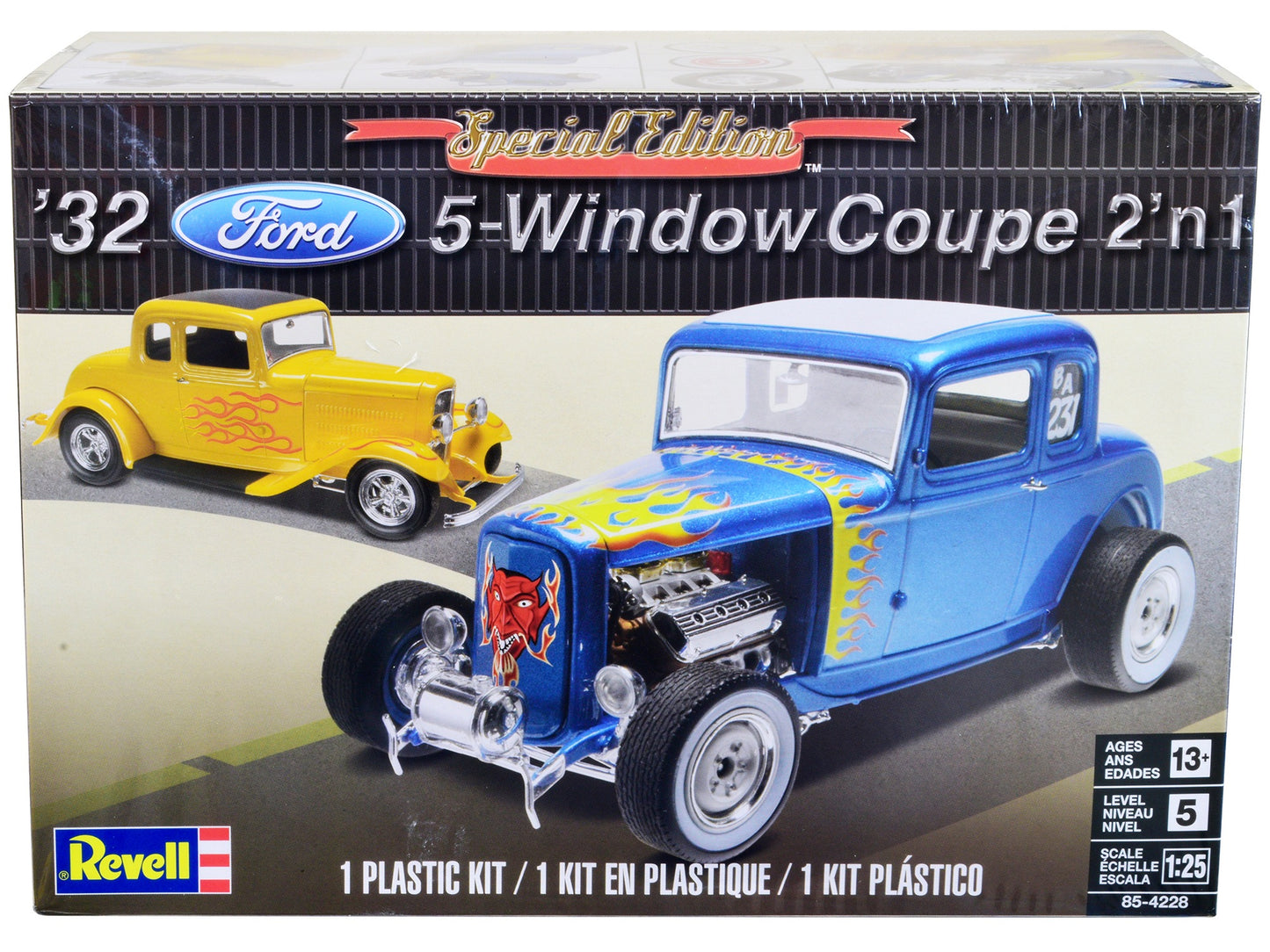 Level 5 Model Kit 1932 Ford 5-Window Coupe 2-in-1 Kit 1/25 Scale - Premium Model Kits(To Built) from Revell - Just $67.49! Shop now at Rapidvehicles