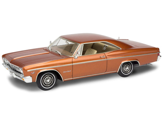 Level 4 Model Kit 1966 Chevrolet Impala SS 396 2-in-1 Kit 1/25