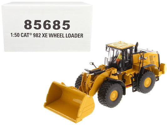 CAT Caterpillar 982 XE Wheel Loader Yellow with Operator "High Line Series" 1/50 Diecast Model by Diecast Masters free shipping USA