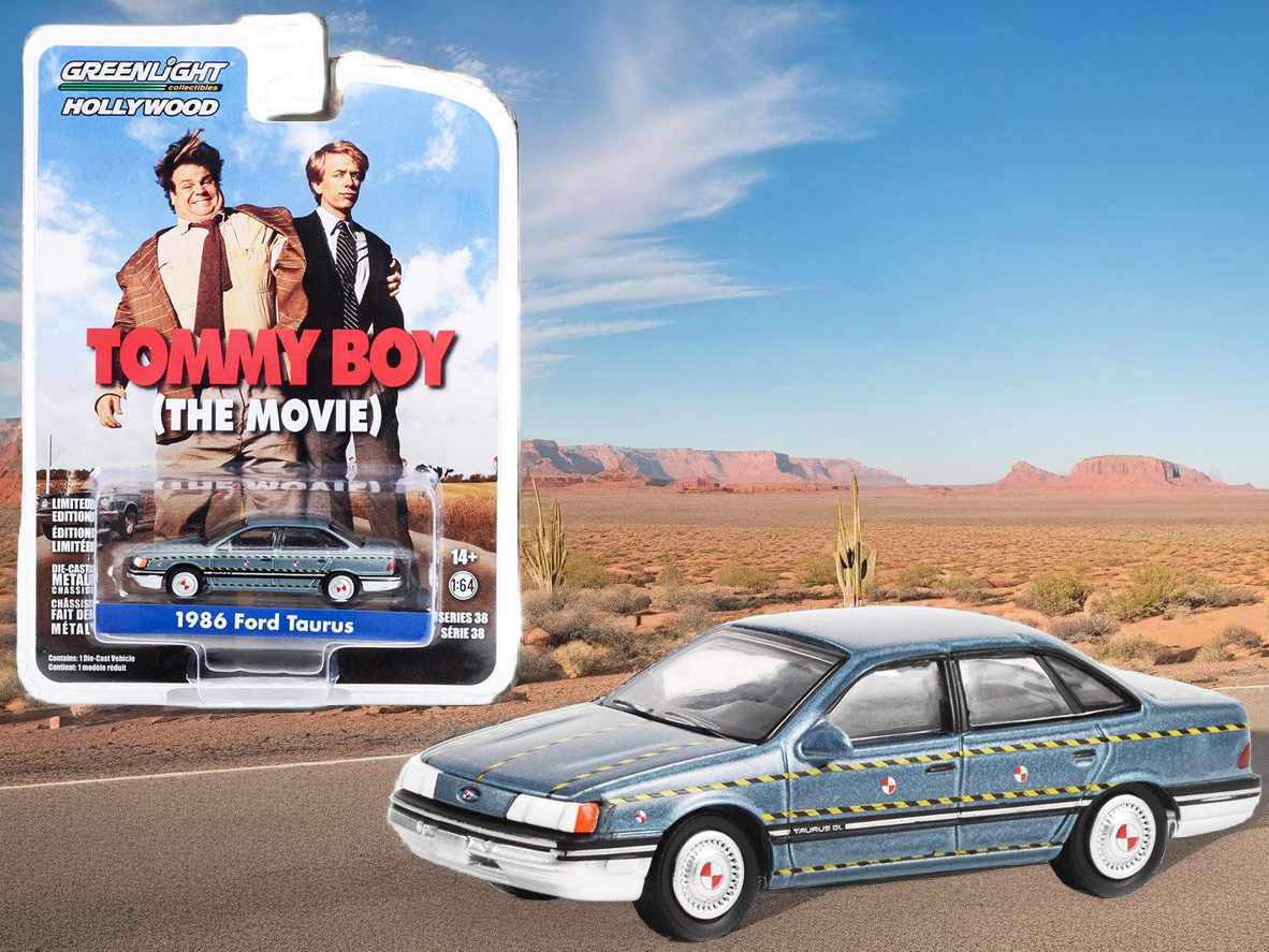 1986 Ford Taurus Blue Metallic "Zalinsky Auto Parts" Crash Test Vehicle "Tommy Boy" (1995) Movie "Hollywood Series" Release 38 1/64 Diecast Model Car by Greenlight