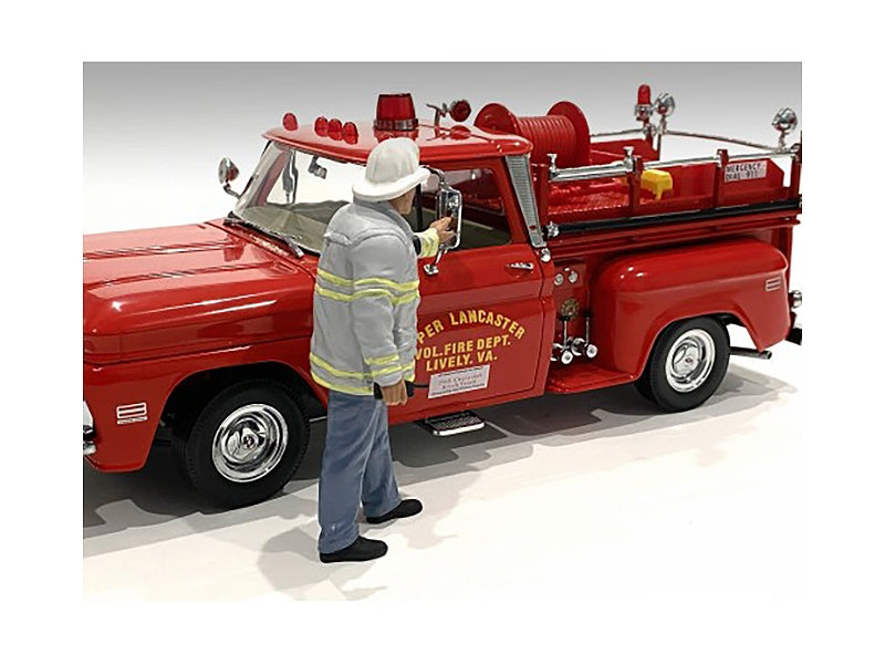 "Firefighters" Fire Captain Figure for 1/18 Scale Models by - Premium Figures from American Diorama - Just $32.99! Shop now at Rapidvehicles