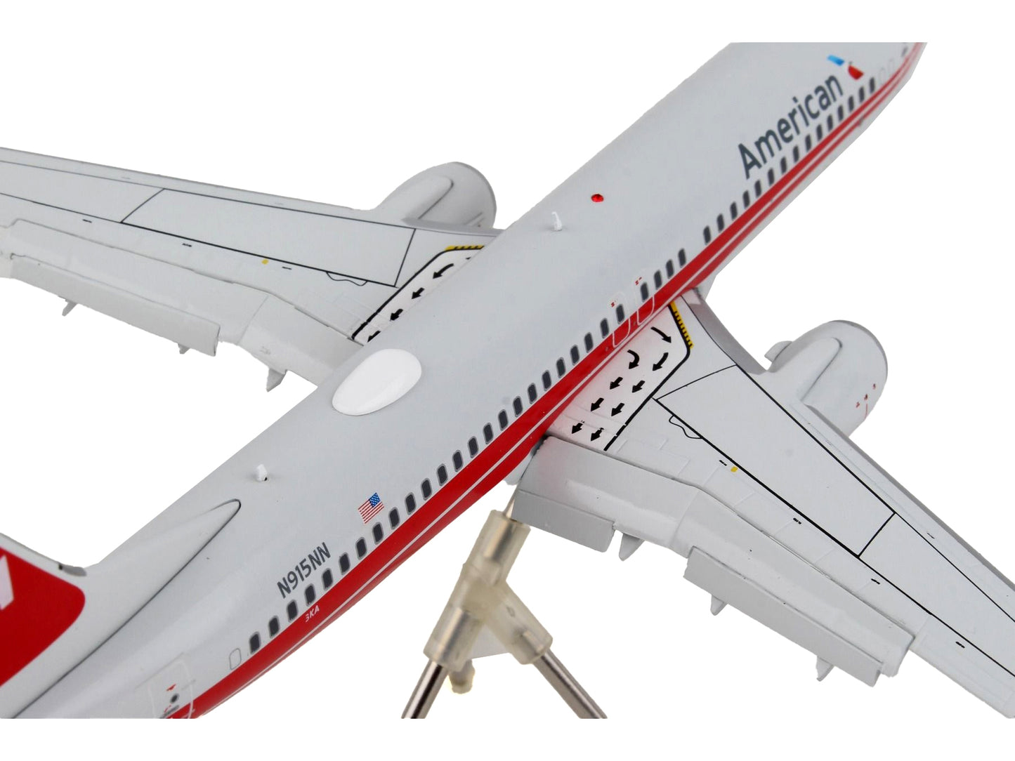 Boeing 737-800 Commercial Aircraft with Flaps Down "American - Premium Boeing from GeminiJets - Just $123.29! Shop now at Rapidvehicles