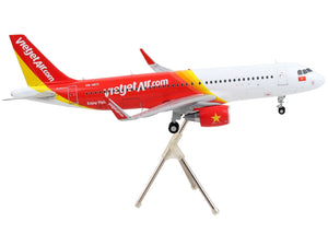 Airbus A320 Commercial Aircraft "VietJet Air" White and Red "Gemini 200" Series 1/200 Diecast Model Airplane by GeminiJets - Premium Boeing from GeminiJets - Just $123.99! Shop now at Rapidvehicles