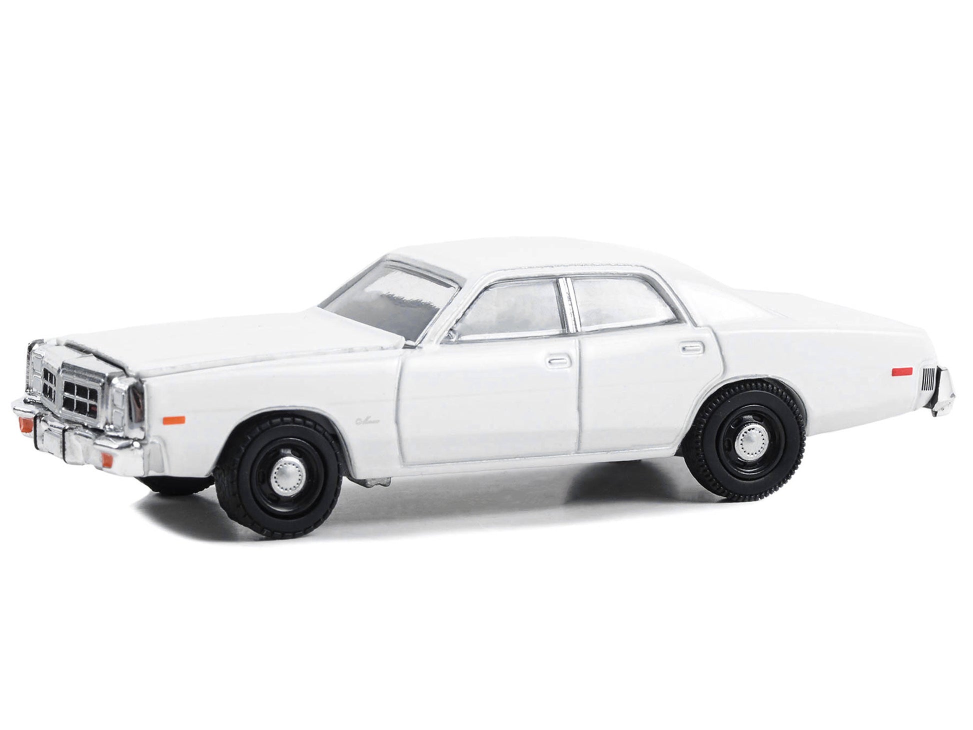 1977-78 Dodge Monaco Police Pursuit White "Hot Pursuit - Hobby - Premium Police Models from Greenlight - Just $26.09! Shop now at Rapidvehicles