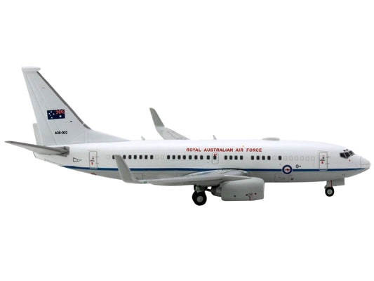 Boeing 737-700 Aircraft "Royal Australian Air Force" (A36-002)