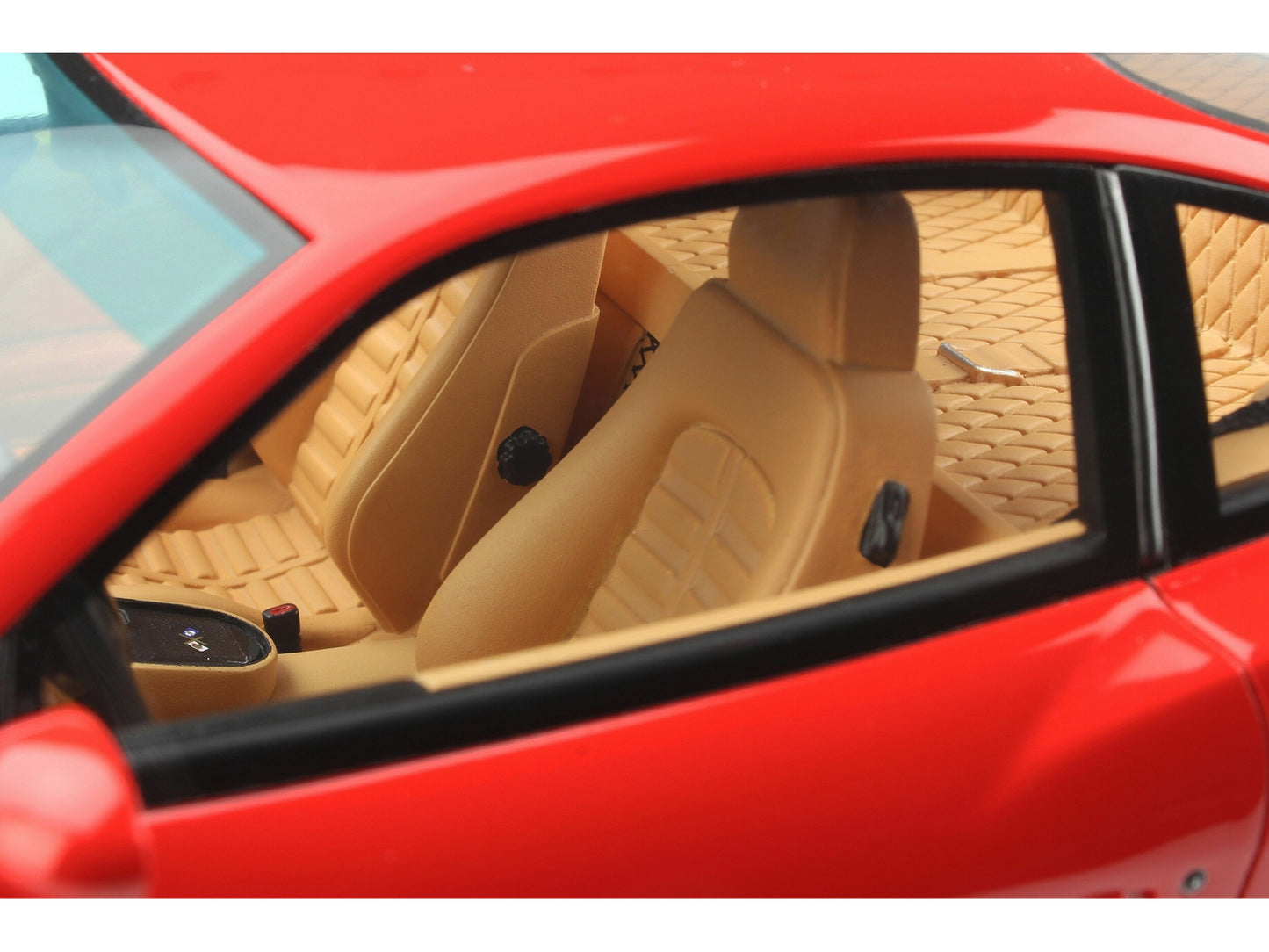 1996 Ferrari F550 Maranello Gran Turismo Rosso Corsa Red 1/18 - Premium Ferrari Models from GT Spirit - Just $201.59! Shop now at Rapidvehicles