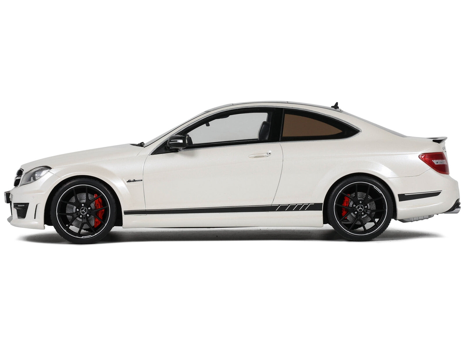 Mercedes-Benz C63 AMG 507 Diamond White with Black Top 1/18 Model - Premium Mercedes Models from GT Spirit - Just $201.59! Shop now at Rapidvehicles