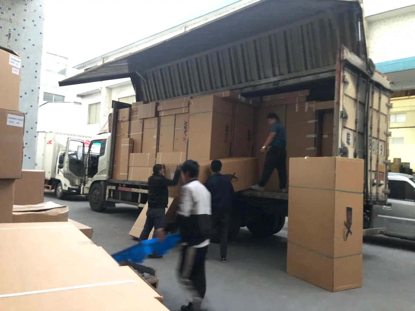 New Trend Classic Style Bodykit For 2011-2014 Porsche Cayenne 958.1 Facelift To 9Y0.1 Turbo+TKT Style Auto Accessories