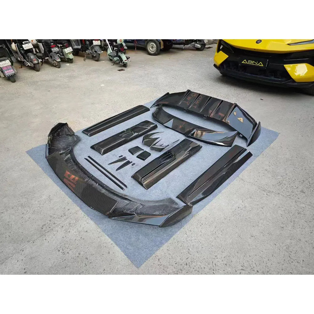 Dry Carbon Fiber Car Front Lip Rear Diffuser spoiler Side Skirts Fender Splitters FRP Accessories for Lotus Eletre Body Kits