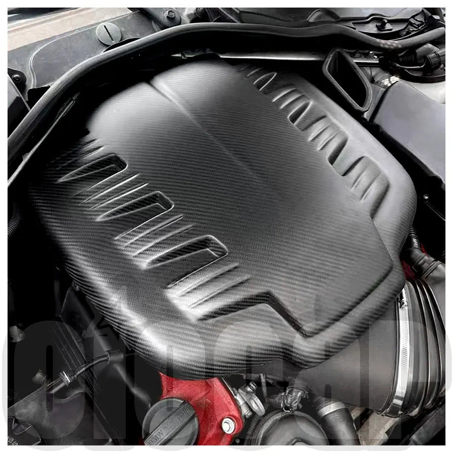 OiOMOTORS OEM Style Pre-preg Dry Carbon S65 Engine Cover for BMW E90 E92 E93 M3 E9x