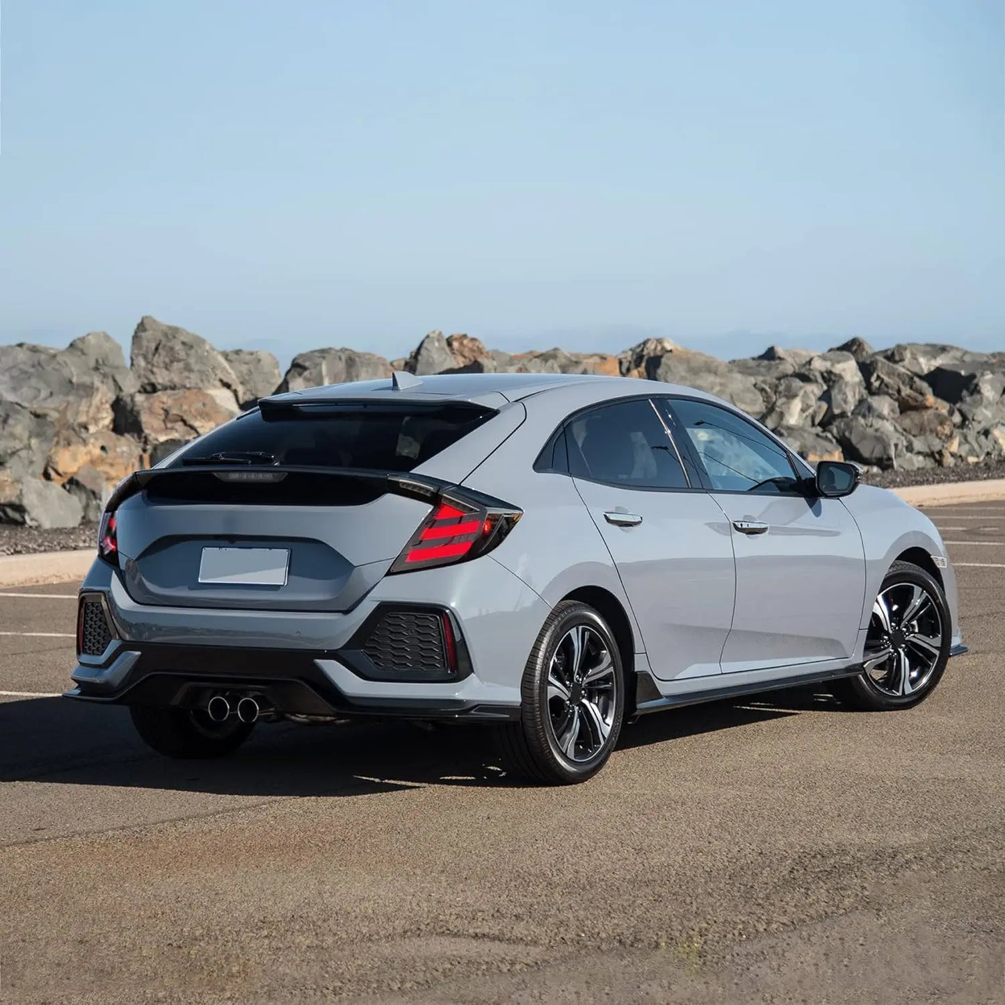 Taillights For Honda Civic Hatchback/Type R 2016-2022 FK7 FK8 10th Gen Tail Lamp Rear Fog Light LED Sequential Signal Assembly