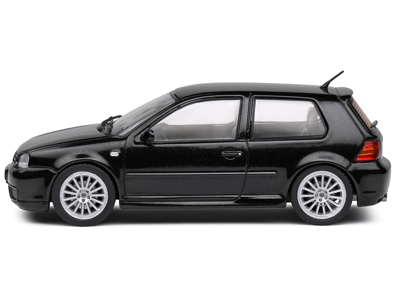 2003 Volkswagen Golf IV R32 Black 1/43 Diecast Model Car by Solido - Premium Volkswagen Models from Solido - Just $55.75! Shop now at Rapidvehicles