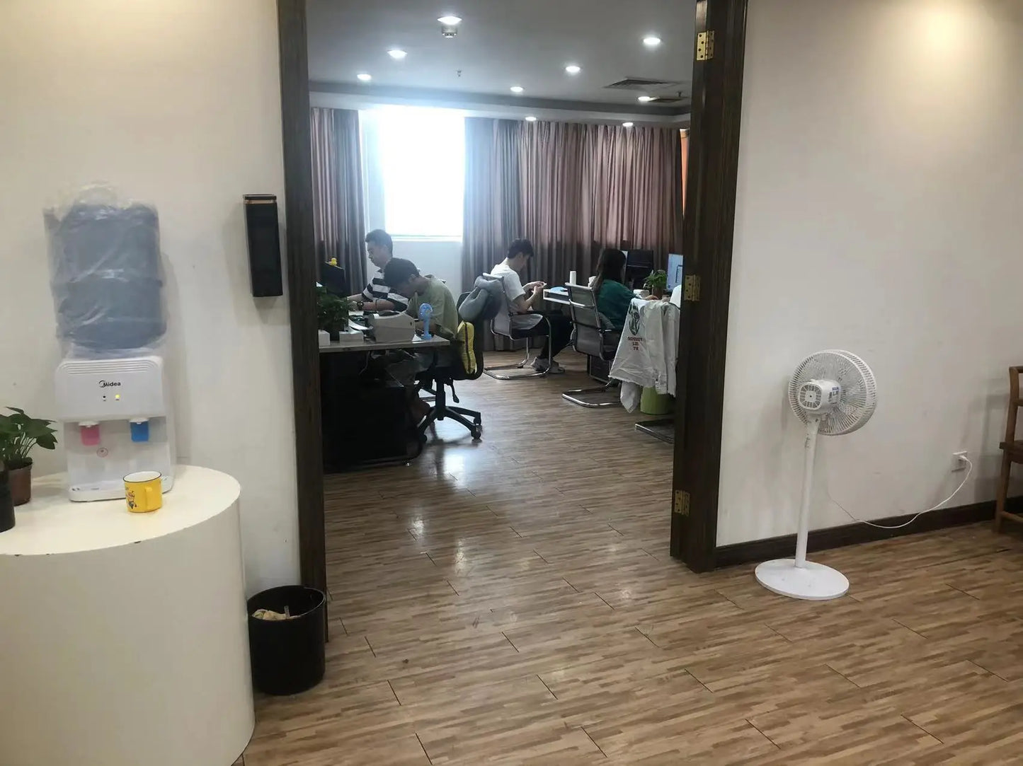 Suitable for Car Part Dry Carbon Fiber Rear Bumper Diffuser Lip Exterior Trims for Lotus Emira 2021+