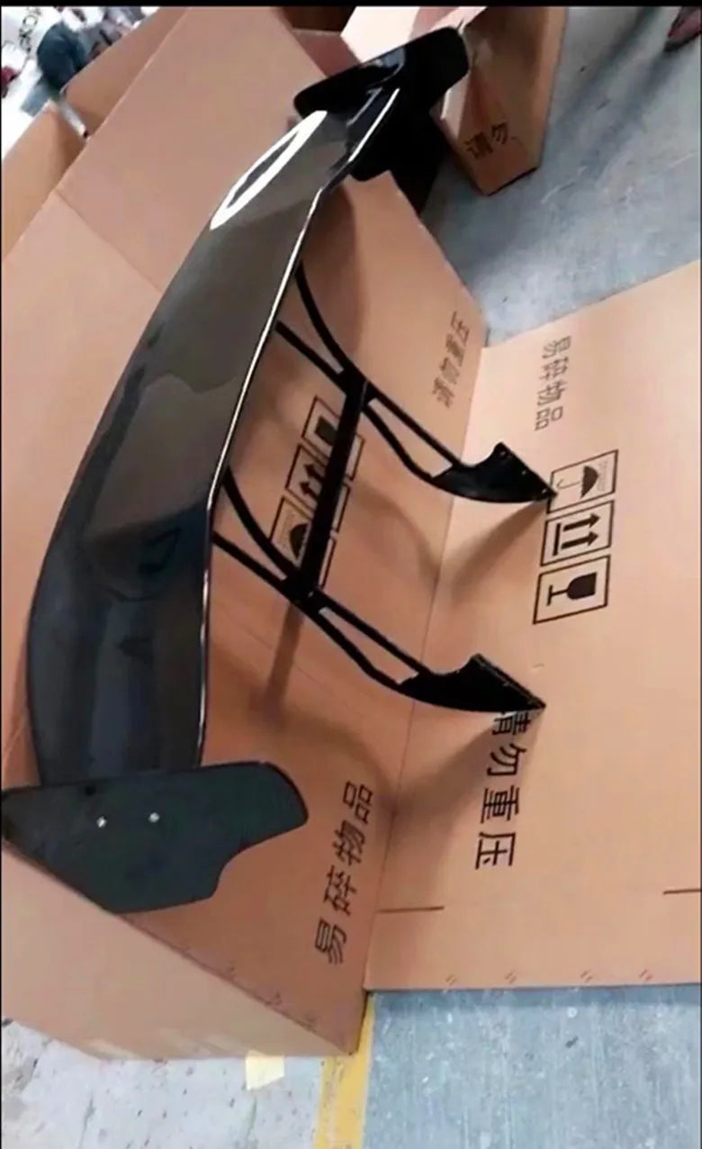 New Product for Ferrari 458 488 Carbon Fiber Spoiler 458 488 SVR Style Tail Spoiler