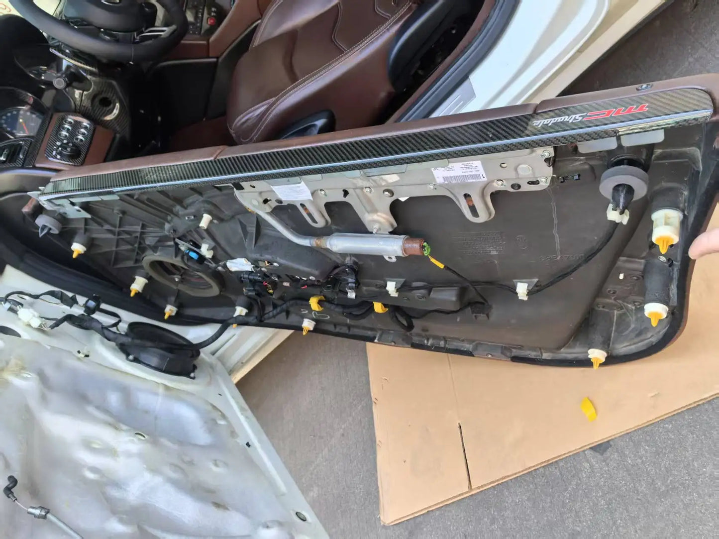 Maserati GranTurismo GranCabrio MC Stradale GTS Tuning Modified Carbon Fiber Door top trim