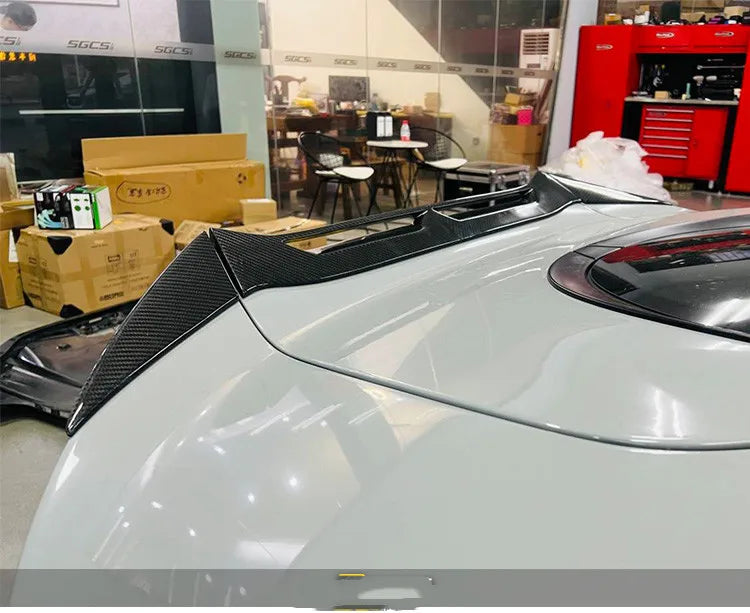 suitable for  McLaren GT Upgrade Dry Carbon Fiber Rear Spoiler