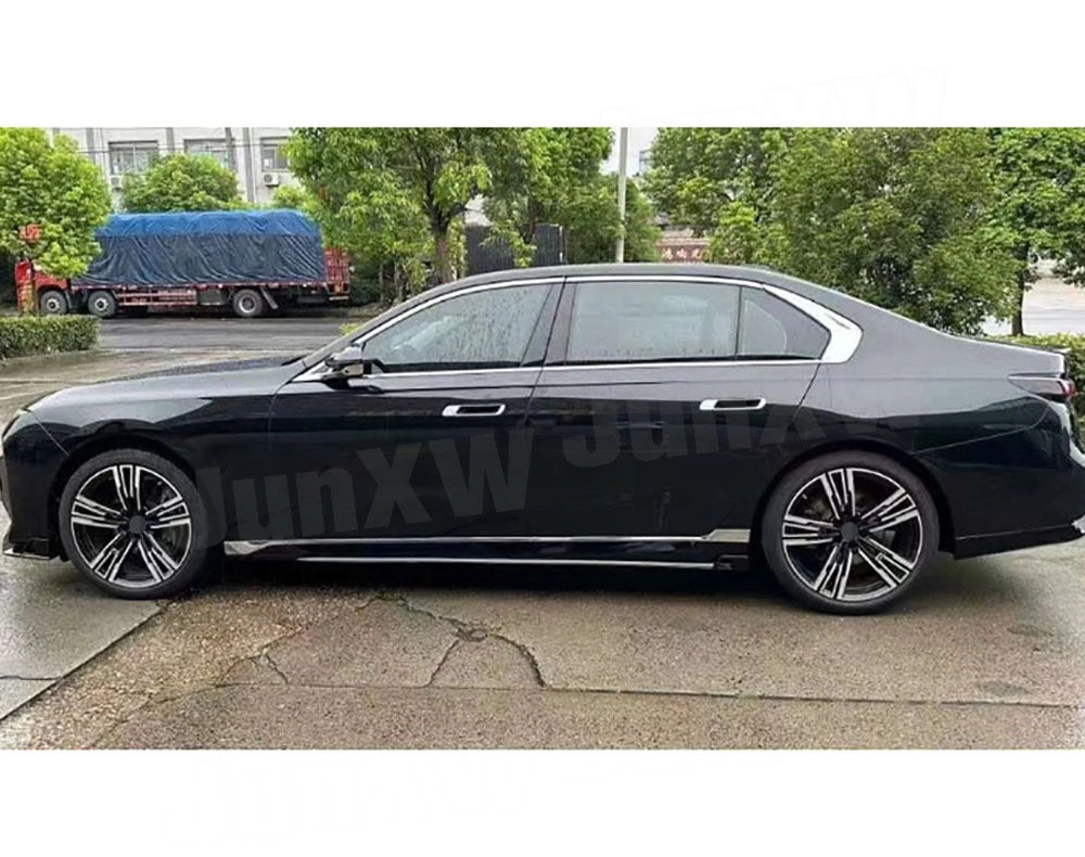 ABS Body Kits Three section Front Lip Rear Lip Top Wing Tail Wing Side Skirt Black Throat for BMW 7 Series G70 Sport 2023+