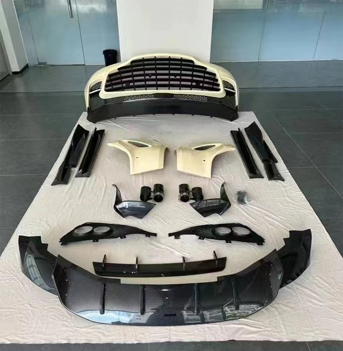 Dry Carbon Fiber Material For Aston Martin DBX Upgrade 707 Style Body Kit Front Bumper Side Skirts Rear Diffuser Top Wing