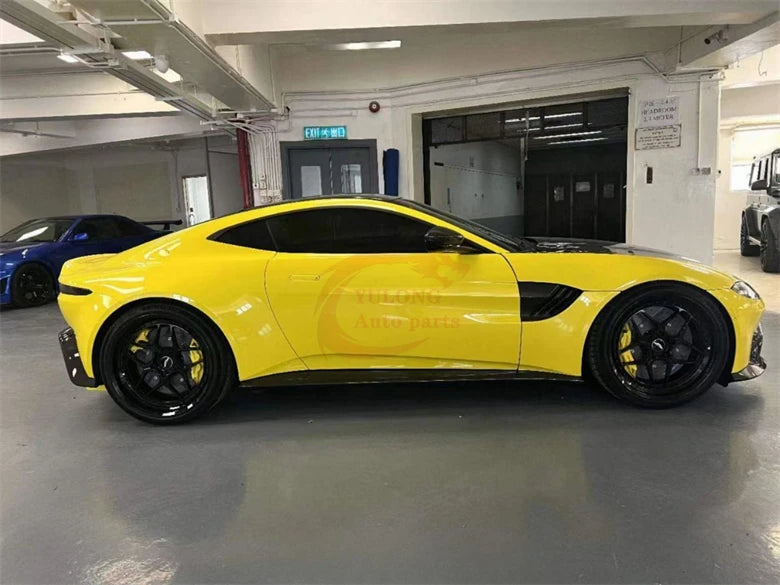 Body Kit TM Style Dry Carbon Fiber Front Bumper Lip Side skirt rear diffuser hood for Aston Martin Vantage 2018-2019