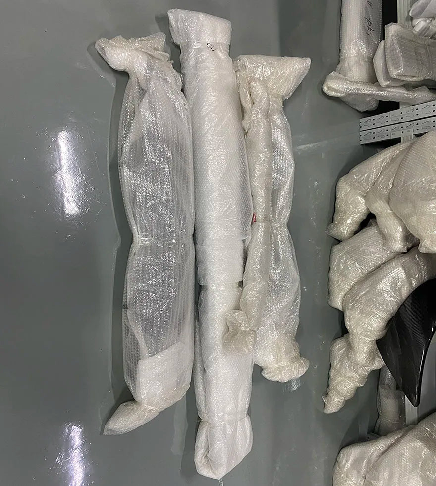 Suitable for Car Part Dry Carbon Fiber Rear Bumper Diffuser Lip Exterior Trims for Lotus Emira 2021+