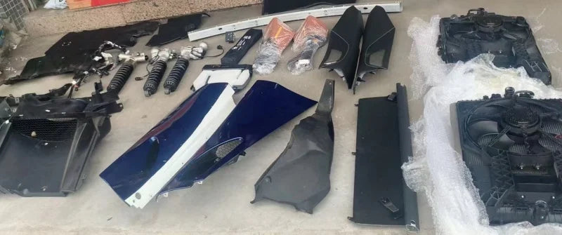 Suitable for McLaren GT 540 570 625 650 720 Rear Mudguard Car Fenders Splash Guards 22AA088GP 22AA093GP