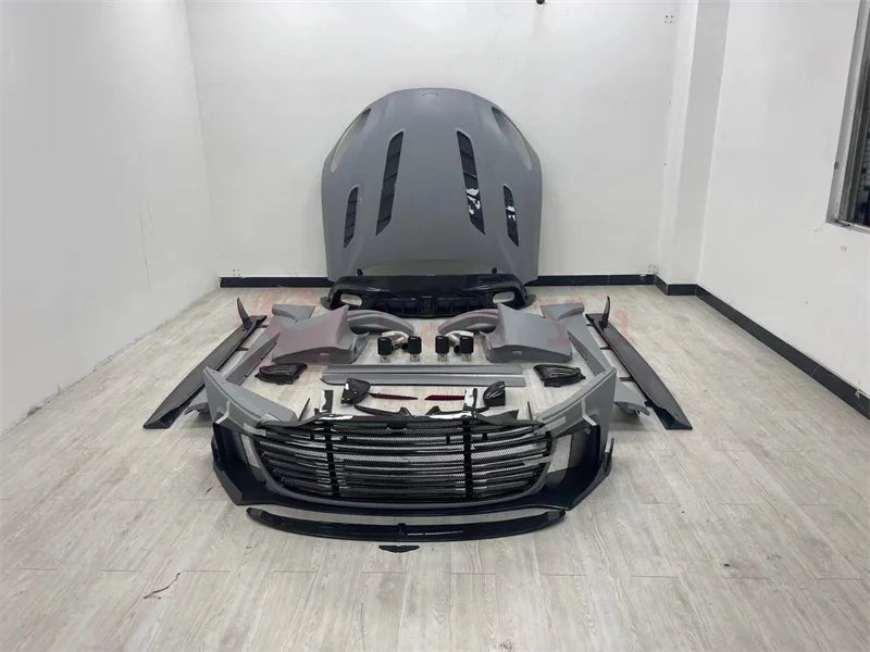 Auto Parts for Aston Martin DB11 Carbon Fiber M Style Front Rear Bumper Spoiler Side Skirts Rear Bumper Tailplane Body Kit