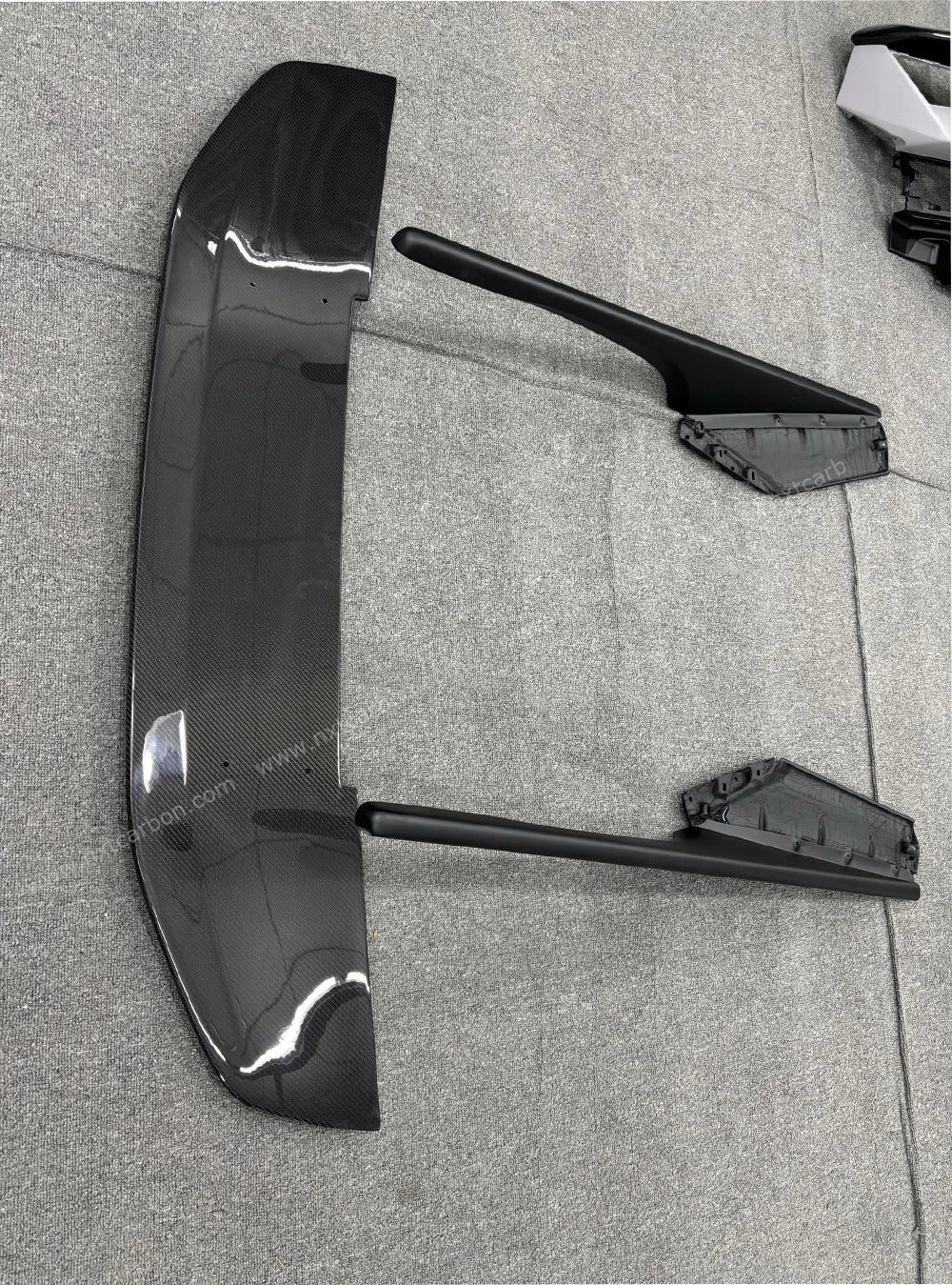 dry  carbon novitec  spoiler for Mclaren Artura wing