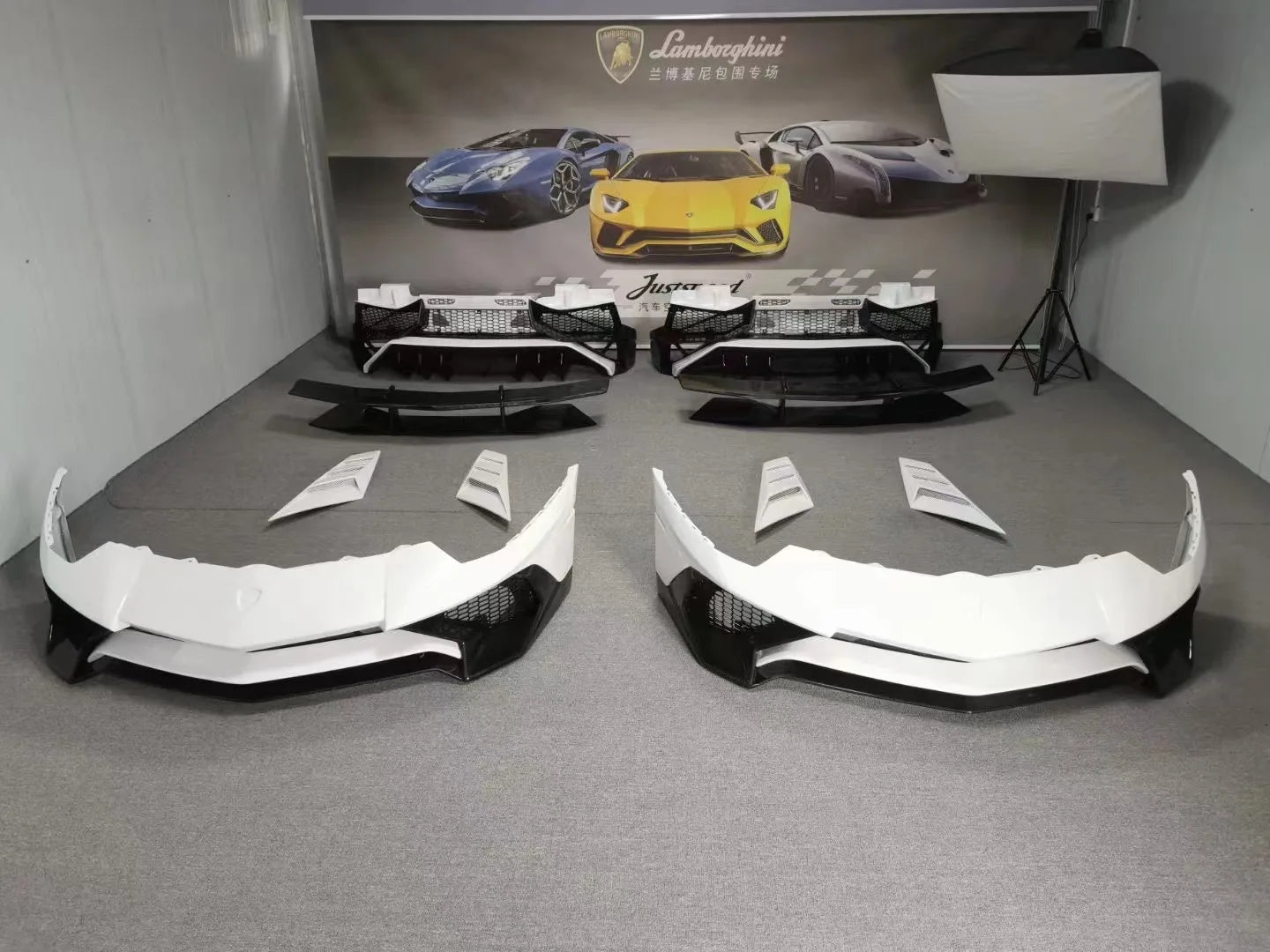 Aston Martin DBX Body Kit DBX Carbon Fiber Front Bumper Side Skirt Diffuser Spoiler New Product