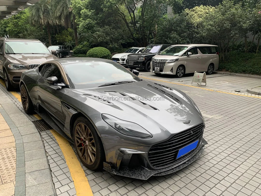 New Msy Style Carbon Fiber Body Kit Front Bumper Front Lip and Grille for Aston Martin DB11