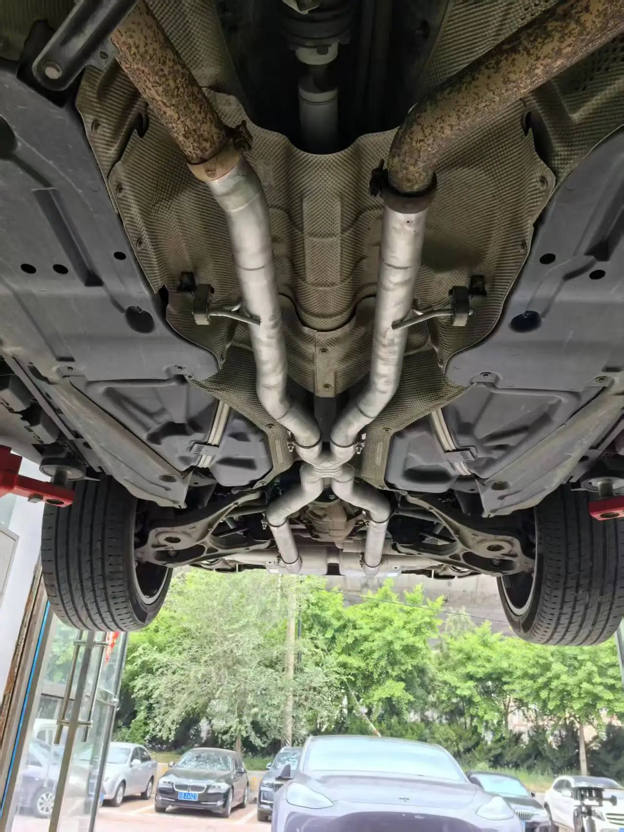 For 2012~2016 Mercedes AMG GL63 ML63 X166 5.5 Exhaust Muffler, Car Electric Valve Exhaust System Created with 304 Stainless Stee